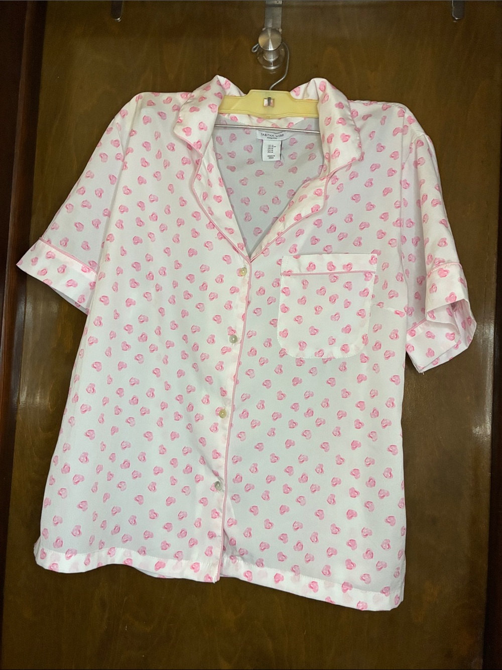 Tabitha Webb Women’s Pink Heart-Print Short Sleeve Pajama Top